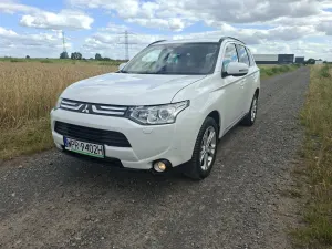 Mitsubishi Outlander III (2012-2022) 2.0 Intense CVT 2013