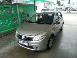 Dacia Sandero I (2008-2012) 1.4 Laureate 2009