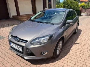 Ford Focus Mk3 (2010-2018) 1.6 EcoBoost Start-Stopp-System Champions Edition 2011