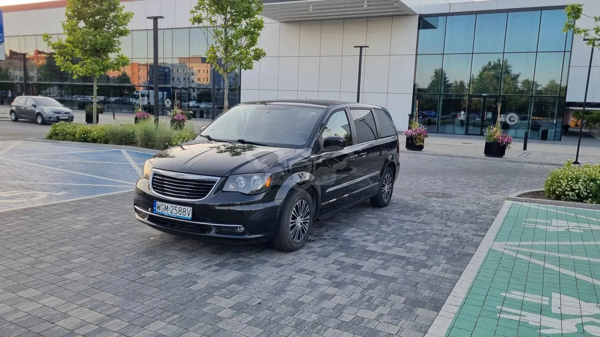 Chrysler Town & Country V (2007-2016) 3.6 Limited 2014