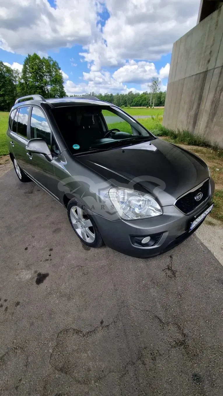 Kia Carens (Rondo) III (2006-2012) 1.6 CRDi Vision 2012