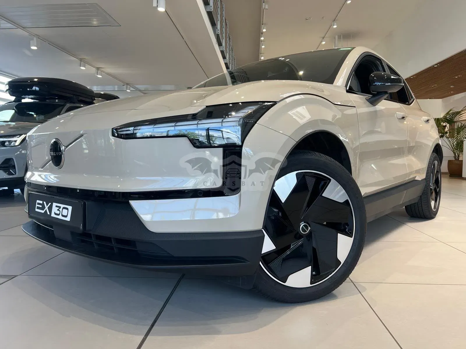 Volvo EX30 69kWh Twin Motor Plus 2026