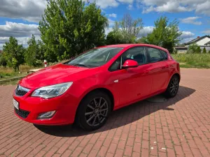 Opel Astra J (2009-2019) 2010