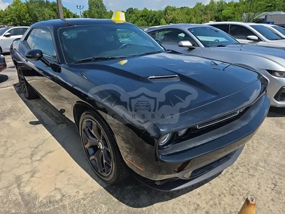 Dodge Challenger 5.7 R/T 2018