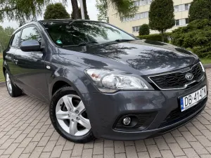 Kia Ceed 1.4 CVVT Dream-Team Edition 2013