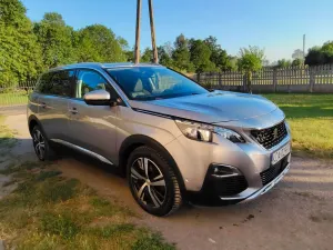 Peugeot 5008 II (2017-) BlueHDI 120 EAT6 Stop & Start Allure 2017
