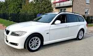 BMW 3 Series E90/E91/E92/E93 (2005-2012) 318d DPF Edition Lifestyle 2009