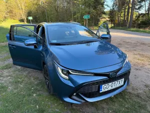 Toyota Corolla Seria E21 (2019-) 2.0 Hybrid Comfort 2021