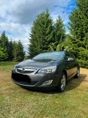 Opel Astra J (2009-2019) 1.6 2011