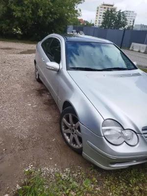 Mercedes-Benz C W203 (2000-2007) 2001