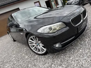 BMW 5 Series F10/F11 (2009-2017) 535i Luxury Line 2011