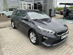 Kia Ceed III (2018-) 1.5 T-GDI M 2021
