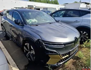 Renault Megane IV (2016-) EV60 Iconic 2023