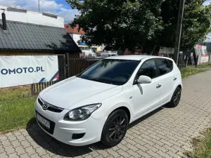 Hyundai i30 I (2007-2012) 1.4 White Edition 2009