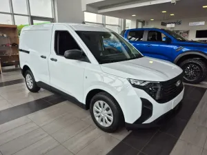 Ford Transit Courier 2025
