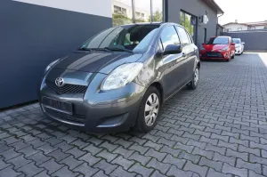 Toyota Yaris II (2005-2011) 1.33 VVT-i Cool 2009