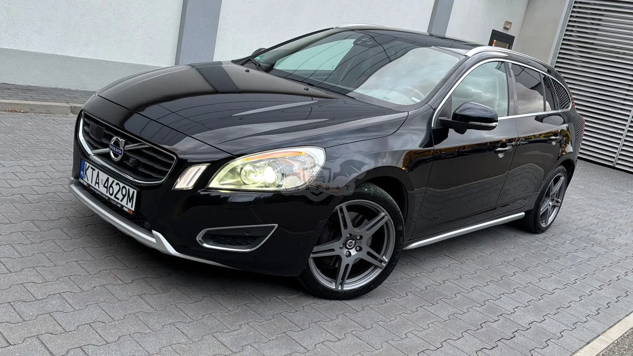 Volvo V60 I (2011-2018) T5 Summum 2012