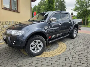 Mitsubishi L200 2011