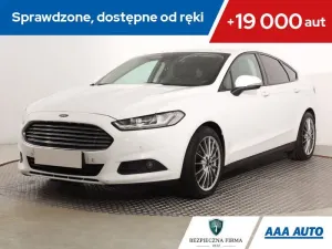 Ford Mondeo Mk5 (2014-) 2015