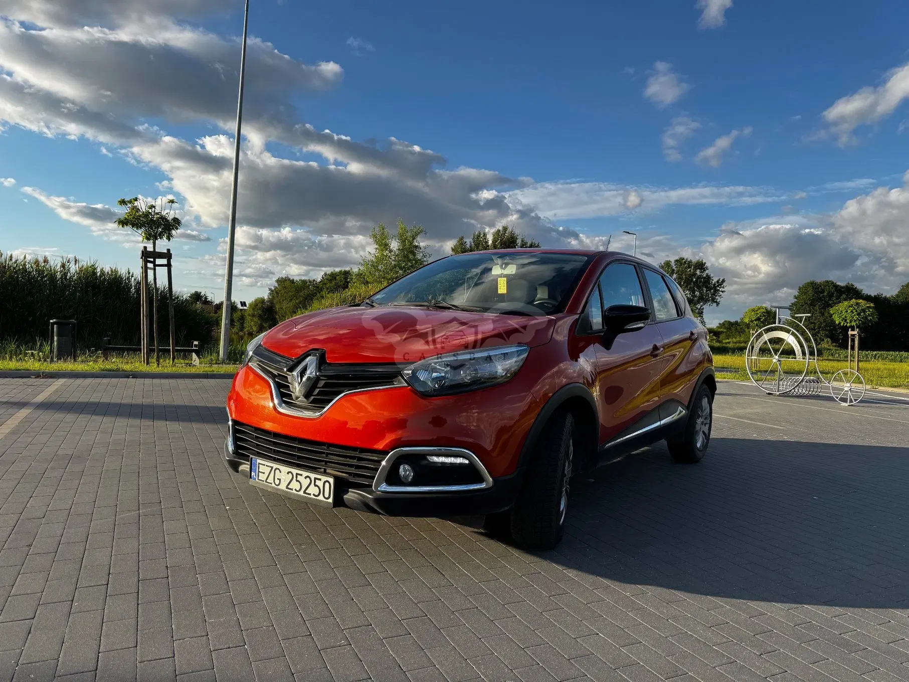 Renault Captur / QM3 I (2013-2019) 0.9 Energy TCe Zen 2015