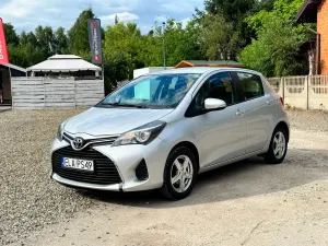 Toyota Yaris III (2011-2019) 1.33 Business Edition 2014