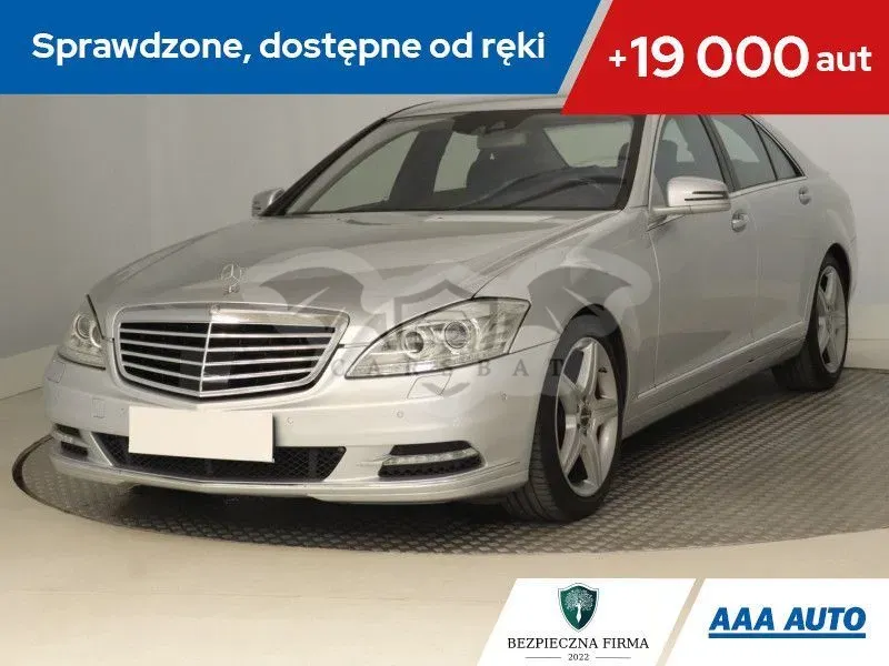 Mercedes-Benz S 2011
