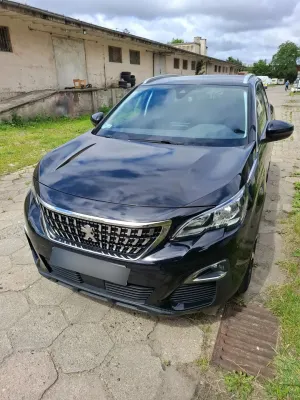 Peugeot 3008 II (2016-2024) 1.2 PureTech Allure S&S 2020