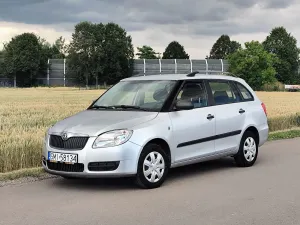 Skoda Fabia II (2007-2014) 1.4 16V Ambiente 2010