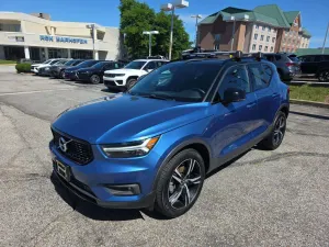 Volvo XC40 T5 AWD R-Design 2019