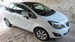 Opel Meriva II (2010-) 1.4 Ecoflex Start/Stop Color Edition 2012