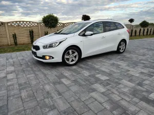 Kia Ceed II (2012-) 1.6 GDI Platinum Edition 2015