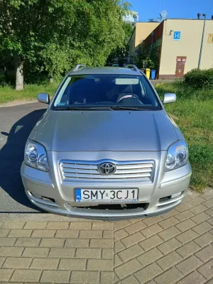 Toyota Avensis II (2003-2009) 2.0 D-4D Terra 2003
