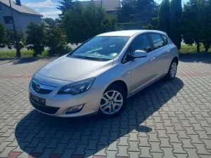 Opel Astra J (2009-2019) 1.4 T Sport 2010