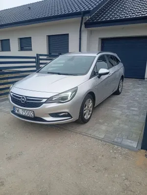 Opel Astra K (2015-2021) 1.6 D (CDTI) Dynamic 2018
