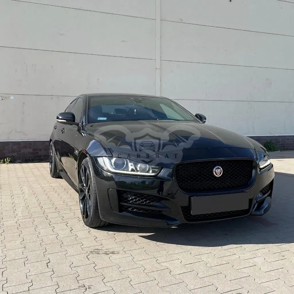 Jaguar XE 2.0 D R-Sport 2016