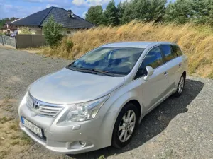 Toyota Avensis III (2009-) 2.0 D-4D Sol plus 2010