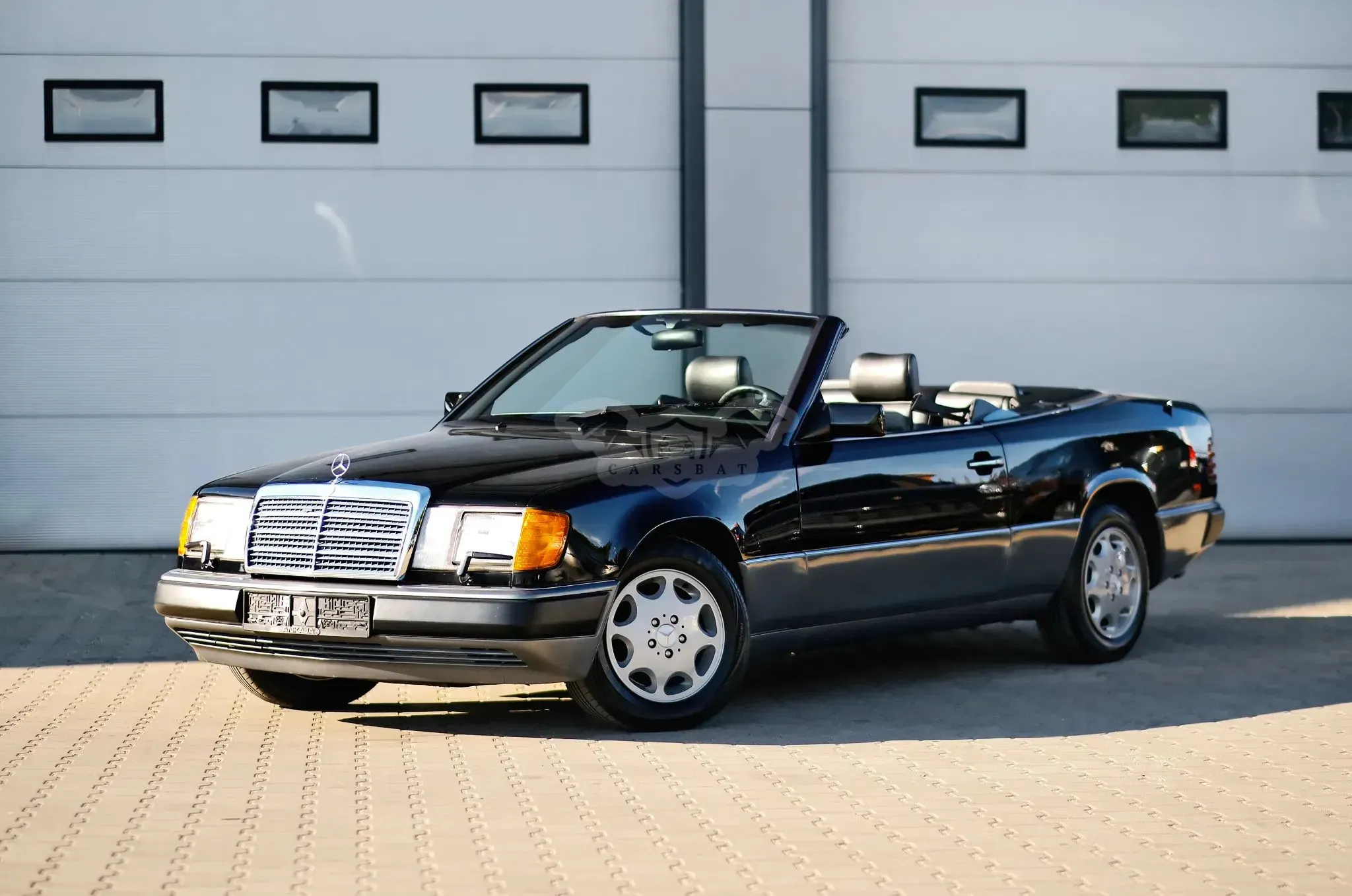 Mercedes-Benz E 1993