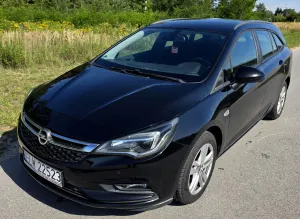 Opel Astra K (2015-2021) 1.4 Turbo Edition 2017