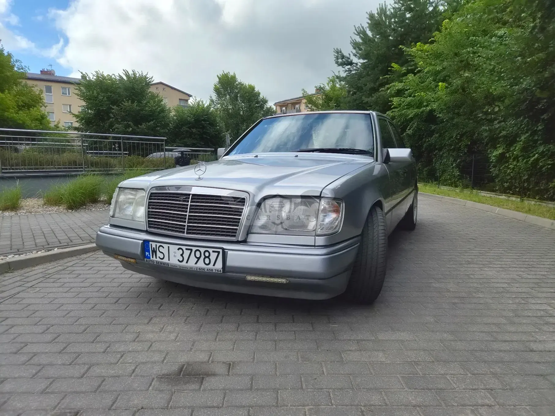 Mercedes-Benz E 1994