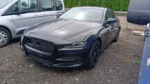 Jaguar XE 2.0 D180 R-Dynamic HSE 2020