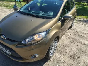 Ford Fiesta Mk7 (2008-) 1.25 Gold X EU5 2012