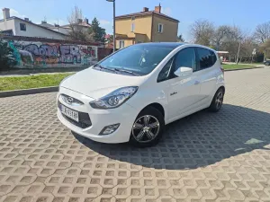 Hyundai IX20 1.6 Comfort blue 2012