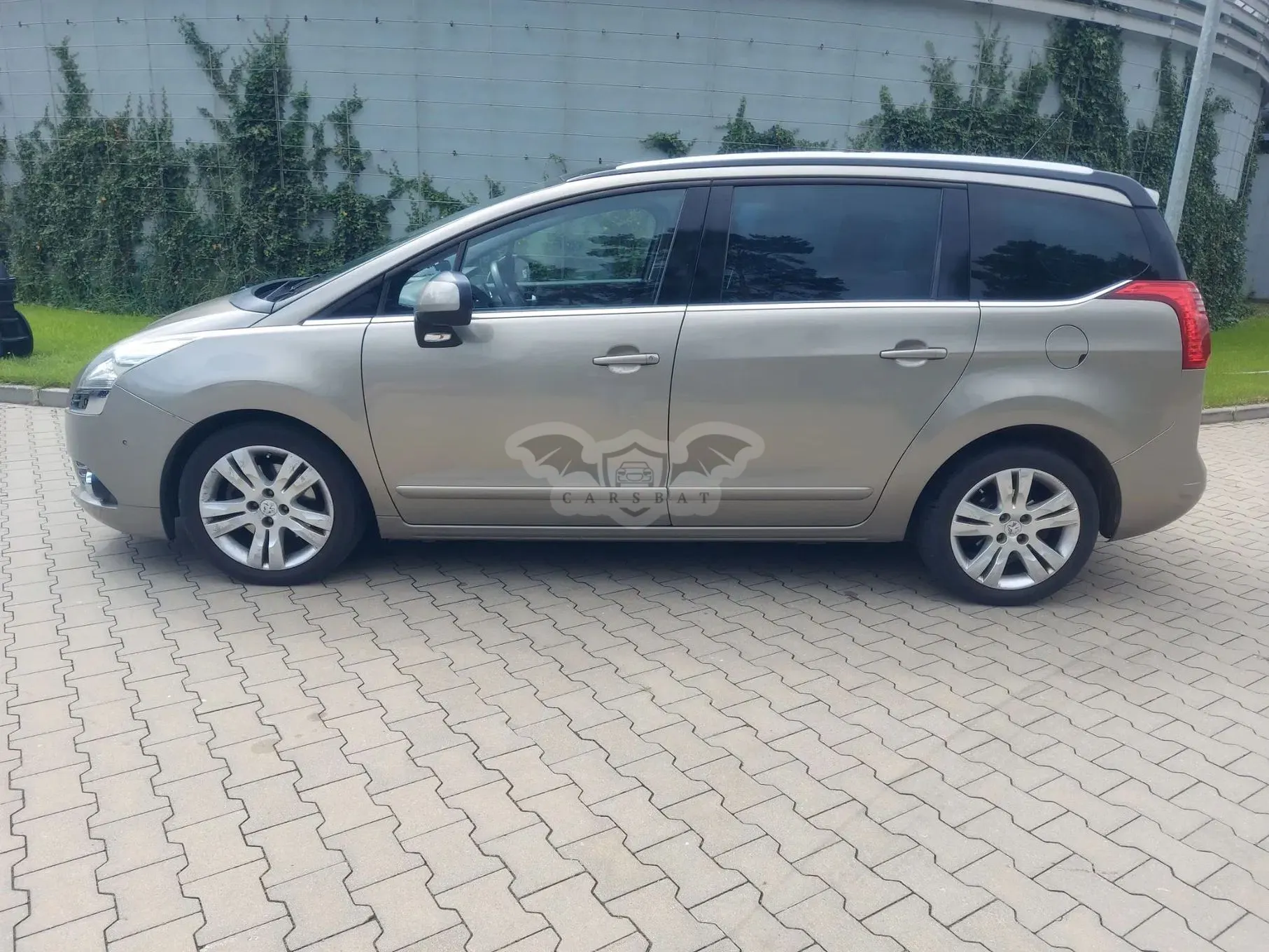 Peugeot 5008 I (2009-2017) HDI 160 Automatik Allure 2010