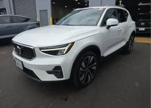 Volvo XC40 B5 B AWD Ultimate Bright 2023