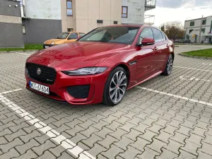 Jaguar XE 2.0 D180 R-Dynamic SE 2019
