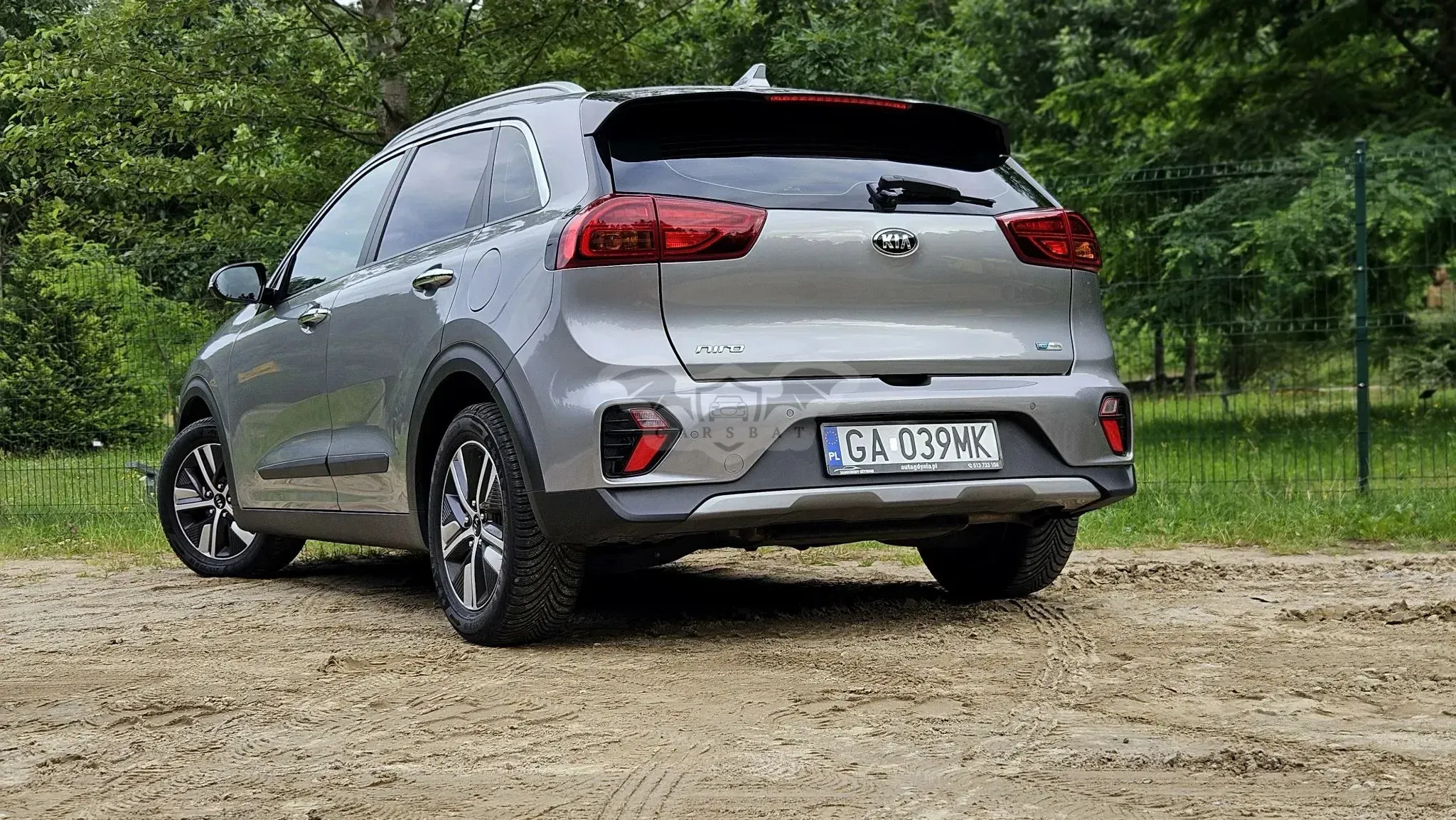 Kia Niro 1.6 GDI Hybrid L Business Line 2019