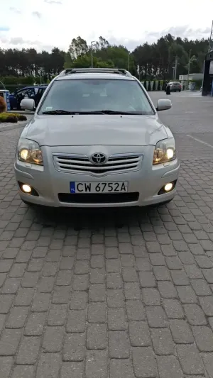 Toyota Avensis II (2003-2009) 1.8 VVT-i Edition 2006