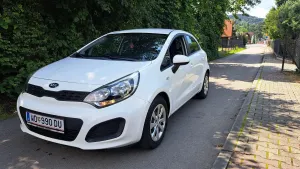 Kia Rio III (2011-) 1.2 L 2012