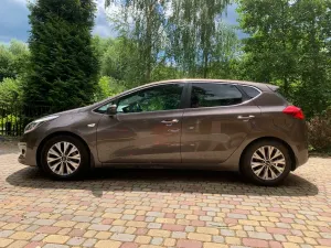 Kia Ceed II (2012-) 1.6 GDI M 2017