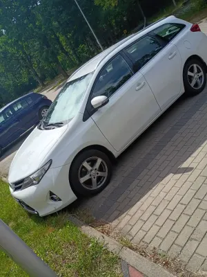 Toyota Auris II (2012-) 1.6 Premium 2014